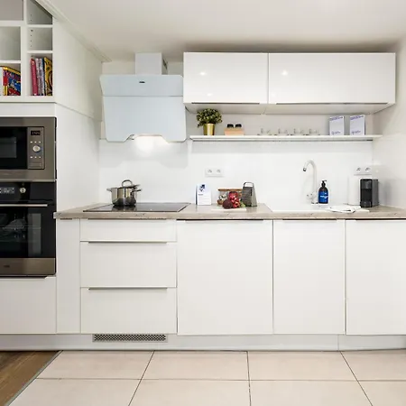 Apartamento Days - Cozy - Netflix - Hip Karlin Praga