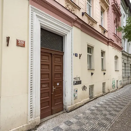 Days - Cozy - Netflix - Hip Karlin Apartamento