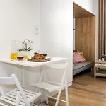 Days - Cozy With Netflix In Karlin *